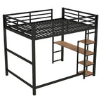 Metall-Loft-Bett in Full-Größe mit integriertem Schreibtisch und Regalen