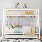 Stahl-Etagenbett für Twin- und Full-Matratzen mit Twin-Gästebett und zwei Leitern